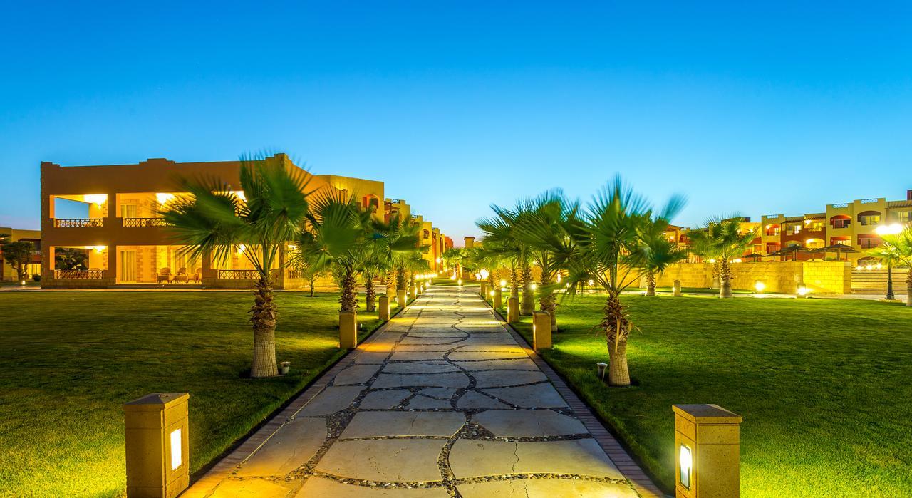 Casa Mare Resort - Ex, Royal Tulip Beach Resort Port Ghalib Exterior foto